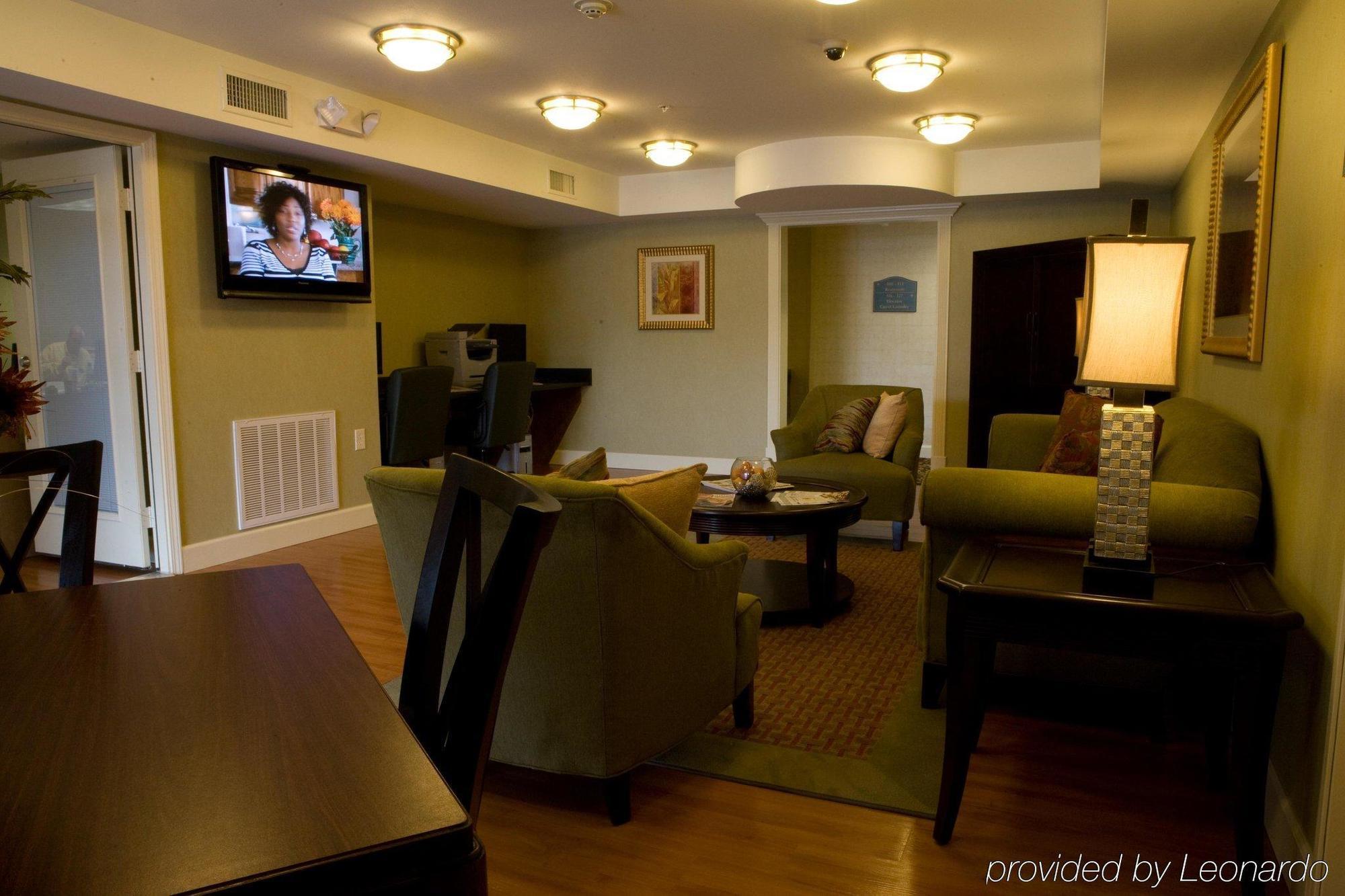 Intown Suites Extended Stay Tuscaloosa, Al 내부 사진