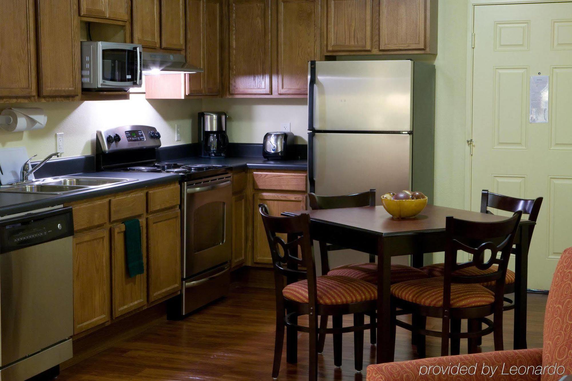Intown Suites Extended Stay Tuscaloosa, Al 레스토랑 사진